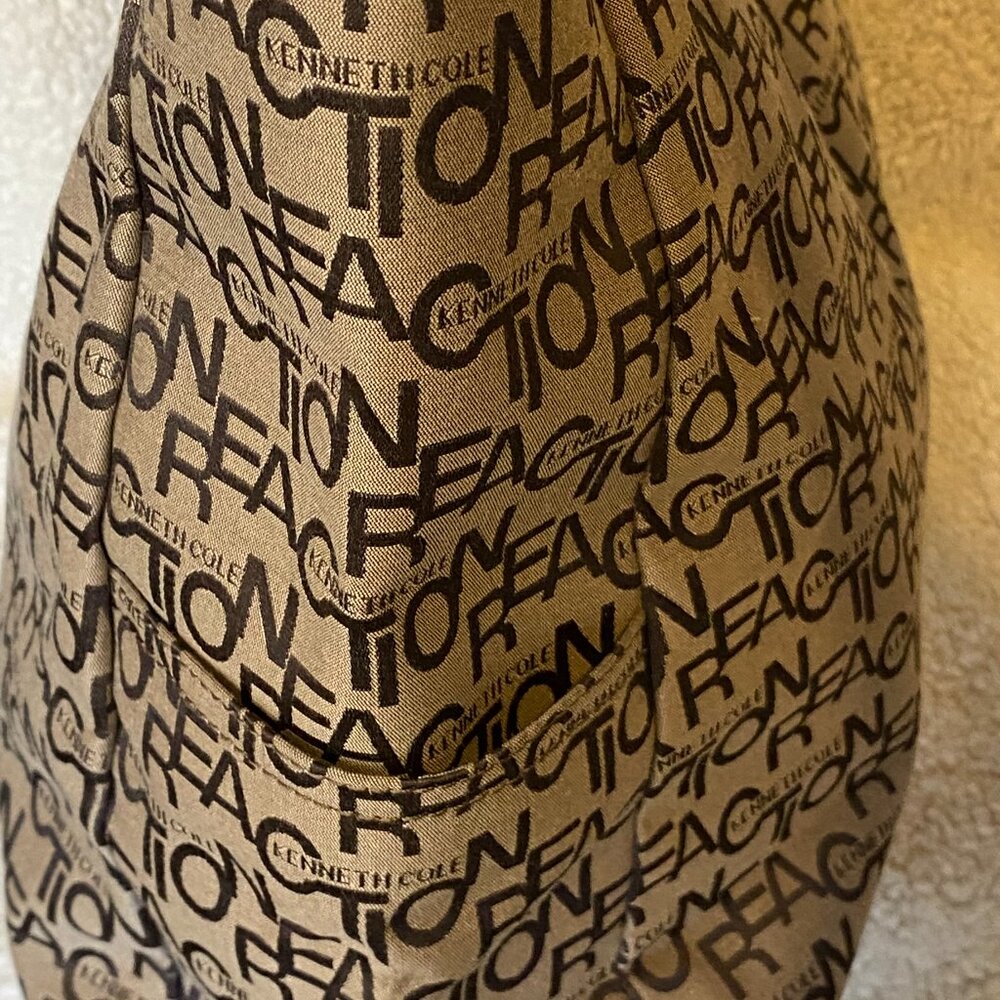 Kenneth Cole Large Tote - Picture 4 of 10